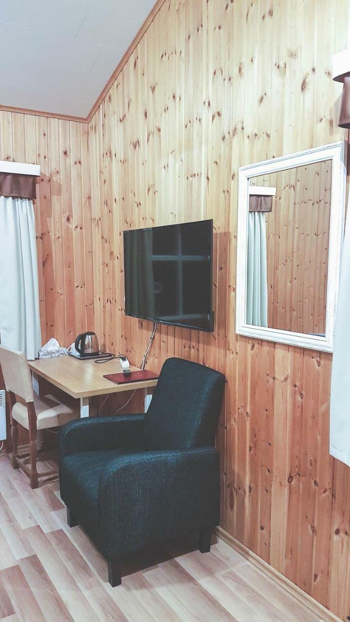 Guesthouse Skalafell Bagian luar foto
